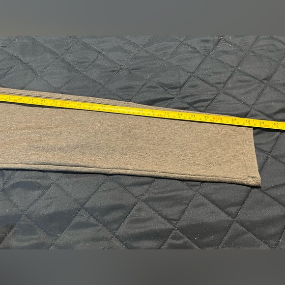 ***😀3 for $35./NWOT grey heathered Yelete leggings. - Picture 6 of 11
